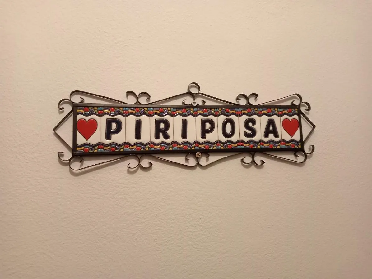 Mi Piriposa contacts